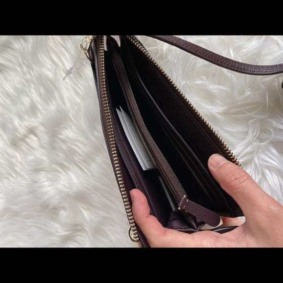 KS Small Tab Crossbody - Picture 3 of 6